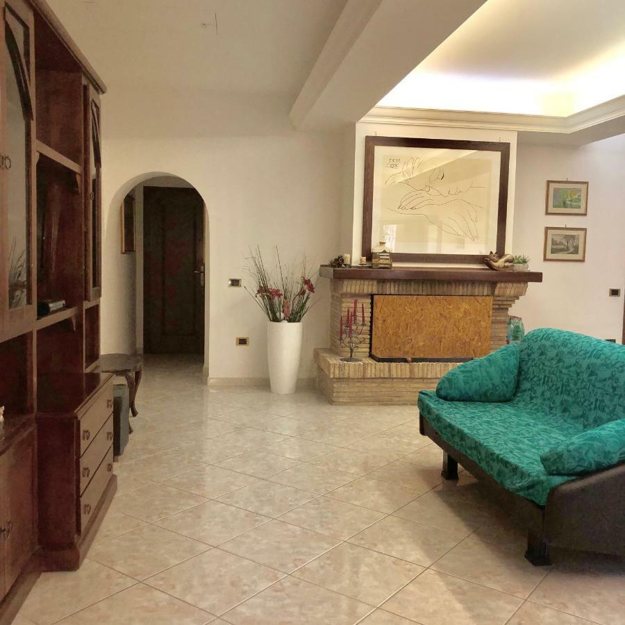 La Residenza Dei Papi Villa Papigno Luaran gambar