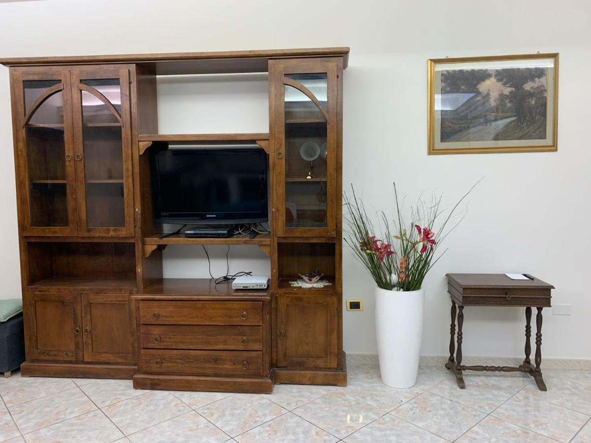 La Residenza Dei Papi Villa Papigno Luaran gambar