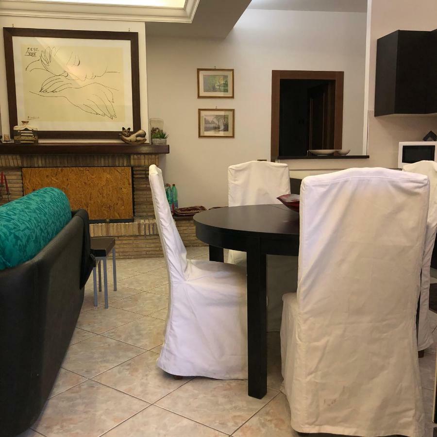 La Residenza Dei Papi Villa Papigno Luaran gambar